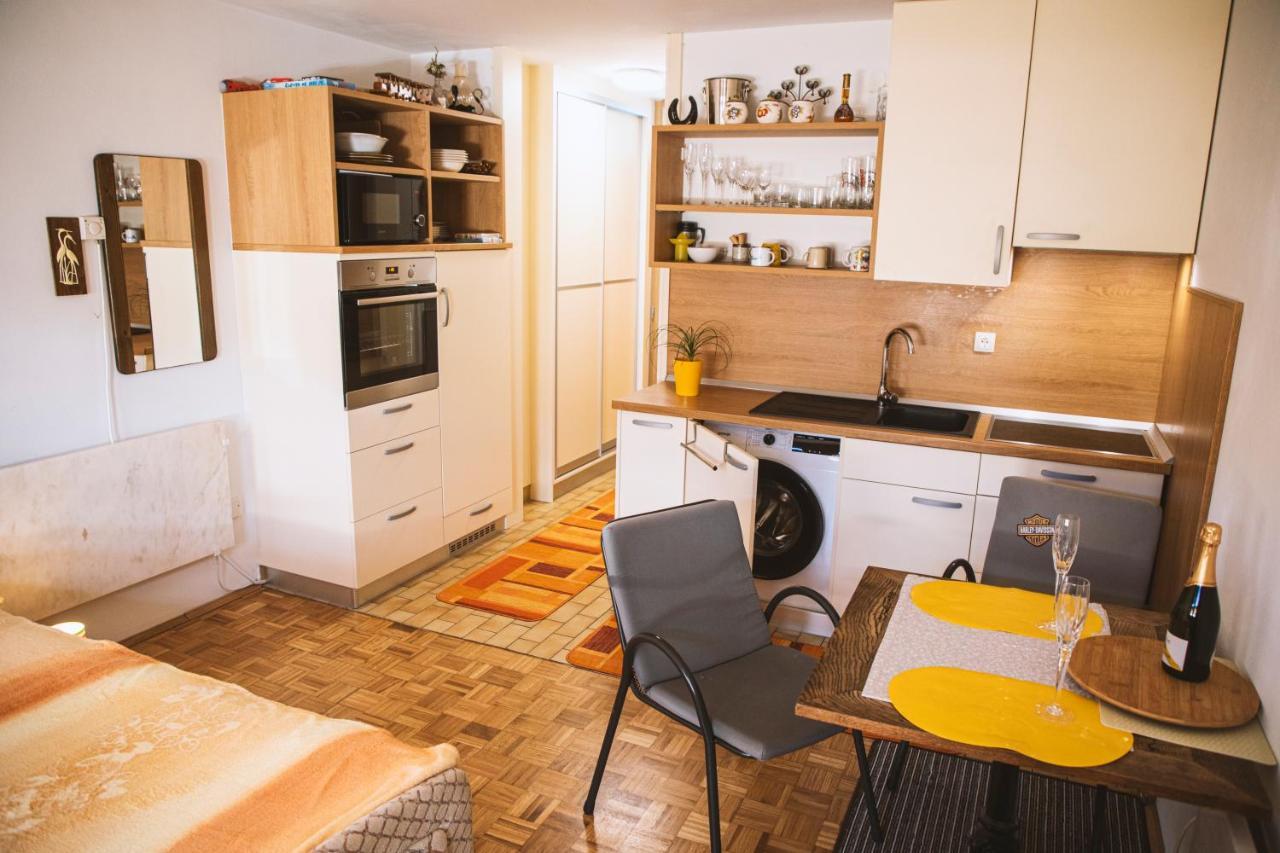 Soncni Apartma Bovec Bagian luar foto